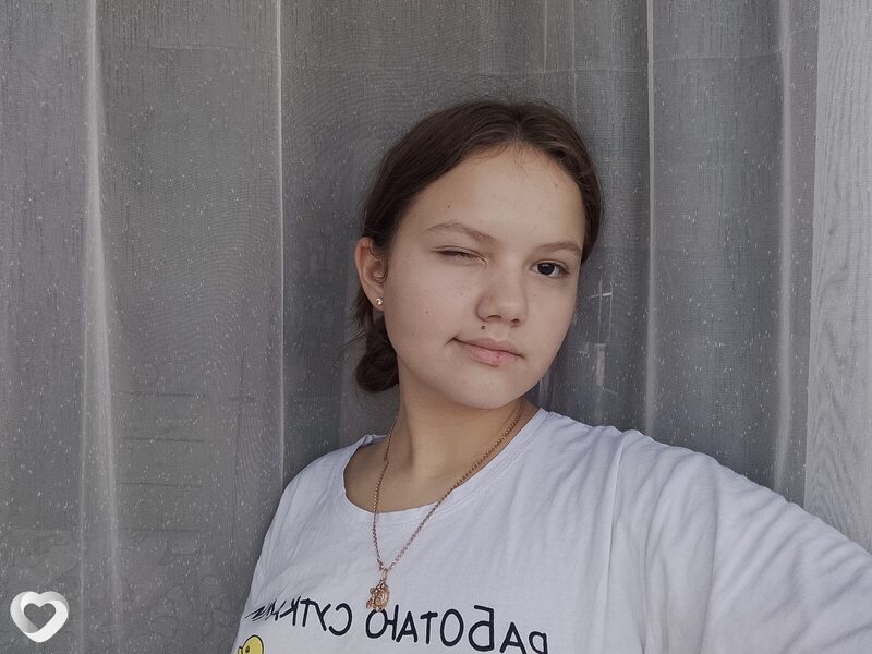 Полина, 19, Курске — анкета №2957077