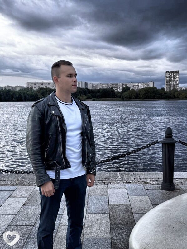 Иван, 26, Сергиеве Посаде — анкета №2957446