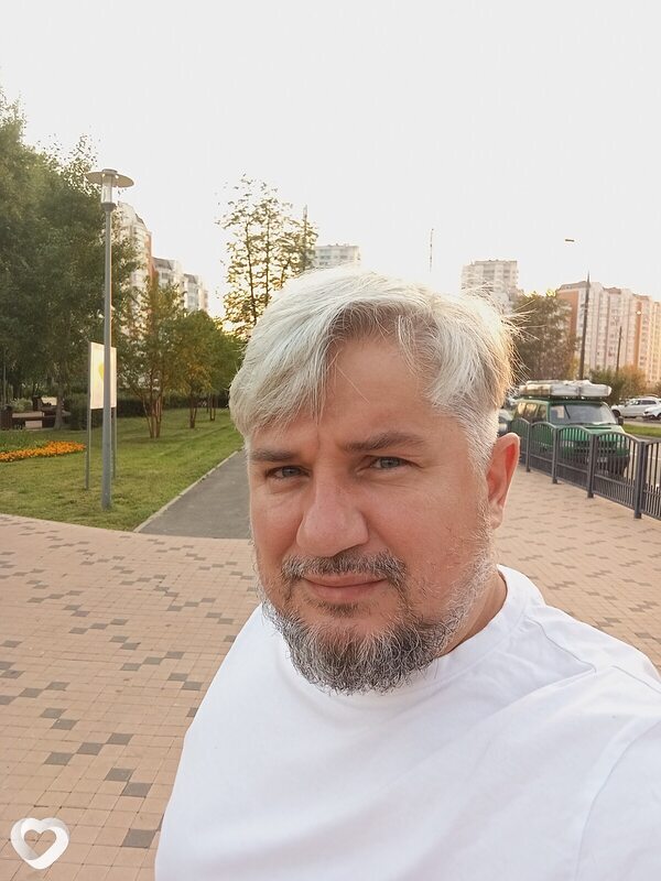Илья, 40, Москве — анкета №2958027