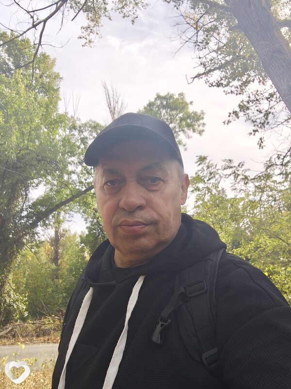 Олег, 59, Донецке — анкета №2957659