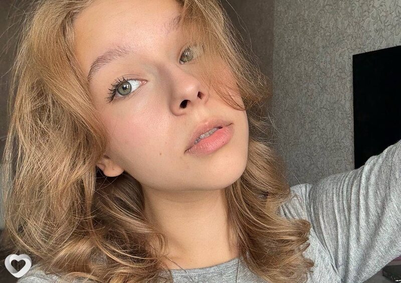 Алиса, 21, Санкт-Петербурге — анкета №2957801