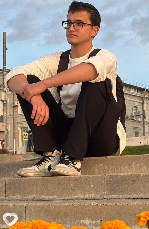 Виталий, 21, Нижнем Новгороде — анкета №2957775