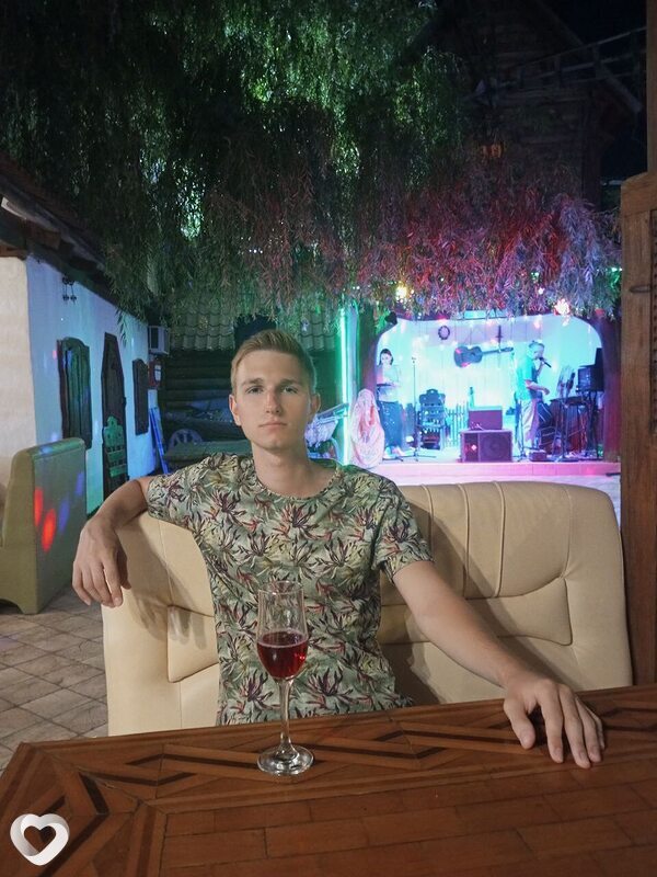 Дима, 22, Волгограде — анкета №2958406