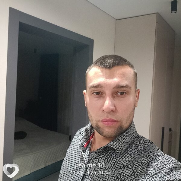 Иван, 28, Феодосии — анкета №2958448