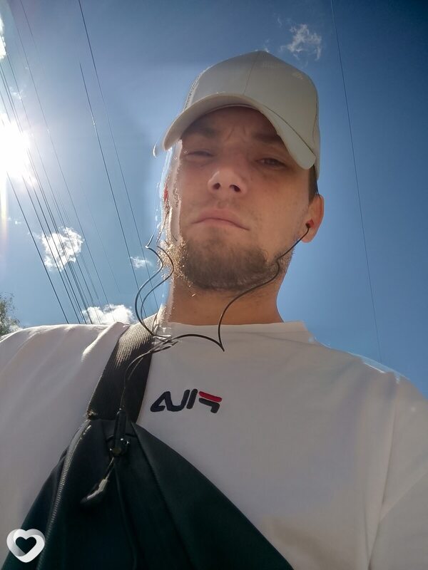 Максим, 29, Саратове — анкета №2958982