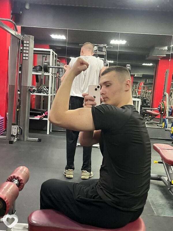 Данил, 18, Иркутске — анкета №2959172