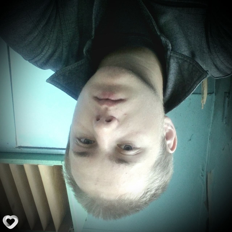 Владимир, 18, Новосибирске — анкета №2959392