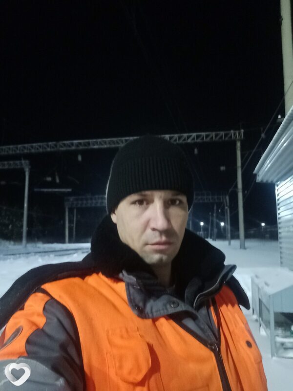 Юрий, 39, Усолье-Сибирское — анкета №2959464