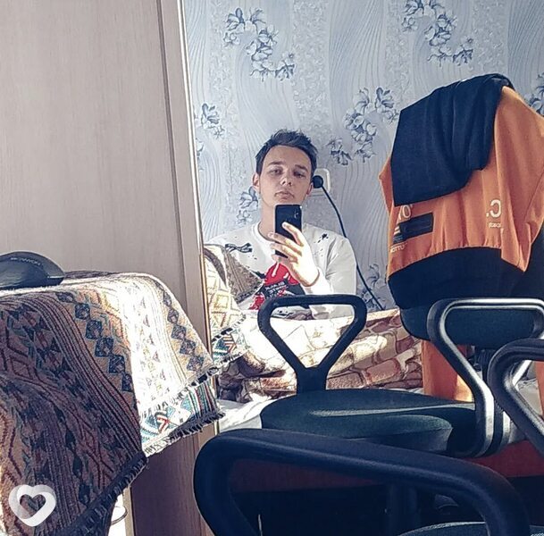 Кирилл, 22, Витебске — анкета №2959468
