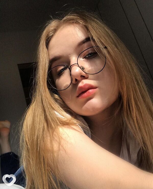 Машуля, 19, Москве — анкета №2959794