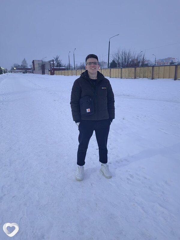 Денис, 23, Бобруйске — анкета №2960128