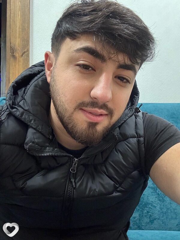 Амиль, 21, Новокузнецке — анкета №2960344