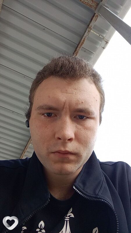 Андрей, 19, Нефтеюганске — анкета №2960359