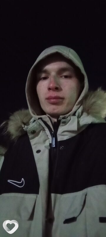Валентин, 20, Кургане — анкета №2960548