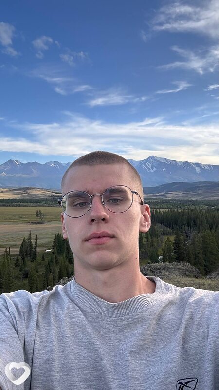 Константин, 20, Краснодаре — анкета №2960839