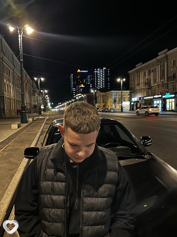 Илья, 19, Воронеже — анкета №2960872