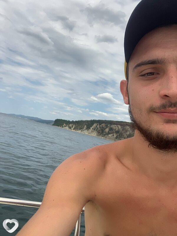 Дима, 25, Таганроге — анкета №2960948