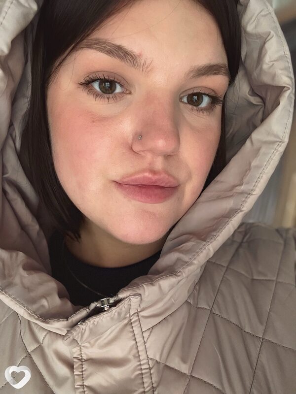 Карина, 27, Новосибирске — анкета №2961053