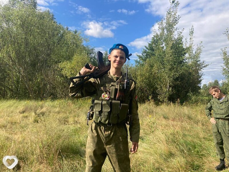 Андрей, 19, Бобруйске — анкета №2961227