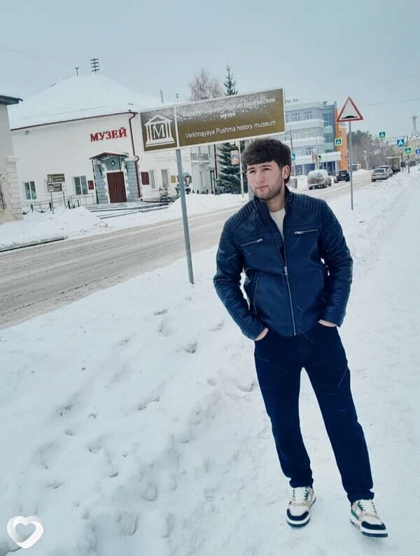 Мехриддин, 22, Екатеринбурге — анкета №2961438