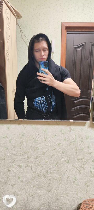 Илья, 23, Апатитах — анкета №2961569