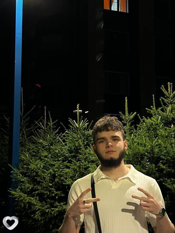 Александр, 21, Благовещенске — анкета №2961701