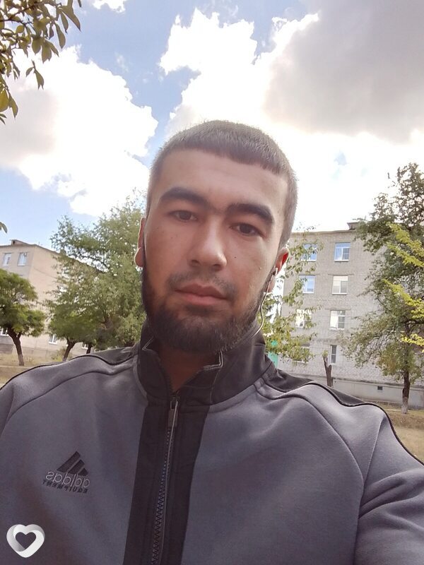 Абу, 21, Стаханове — анкета №2961931