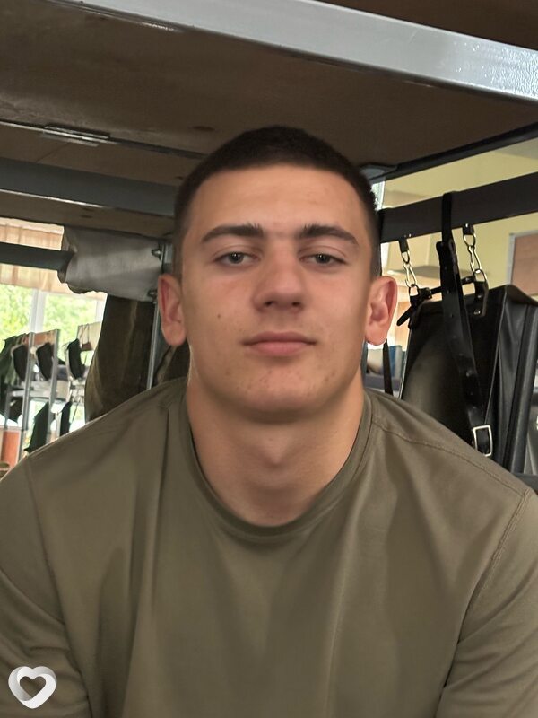 Кирилл, 20, Саратове — анкета №2962589