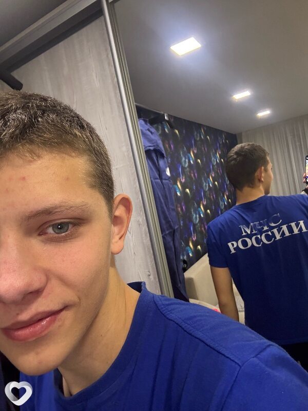 Иван, 21, Екатеринбурге — анкета №2962437