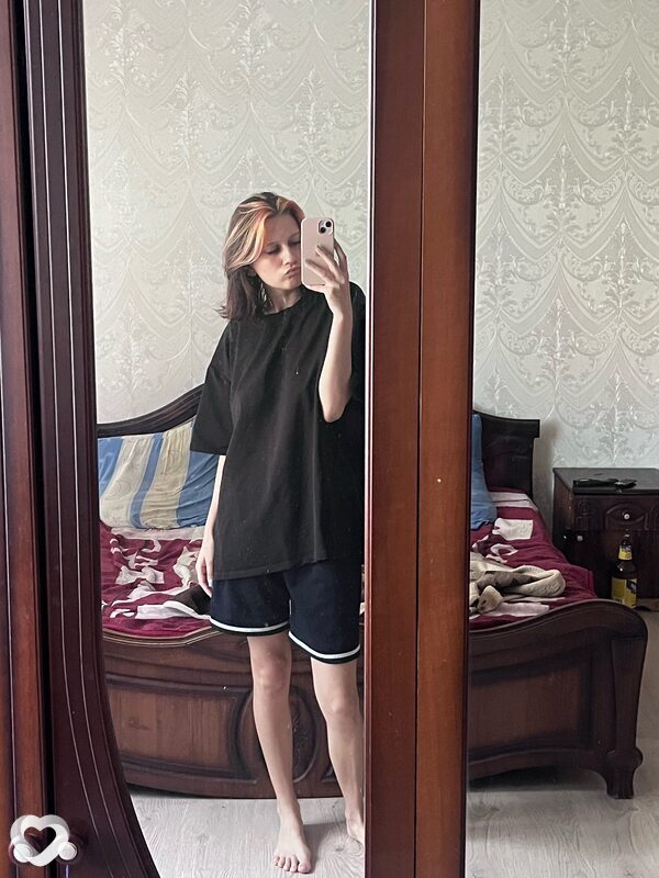 Нюта, 19, Кобрине — анкета №2963193