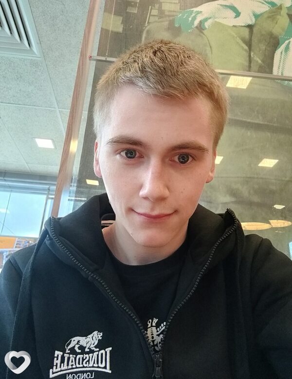 Валерий, 23, Люберцах — анкета №2963171