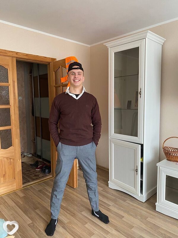 Матвей, 23, Барнауле — анкета №2963872