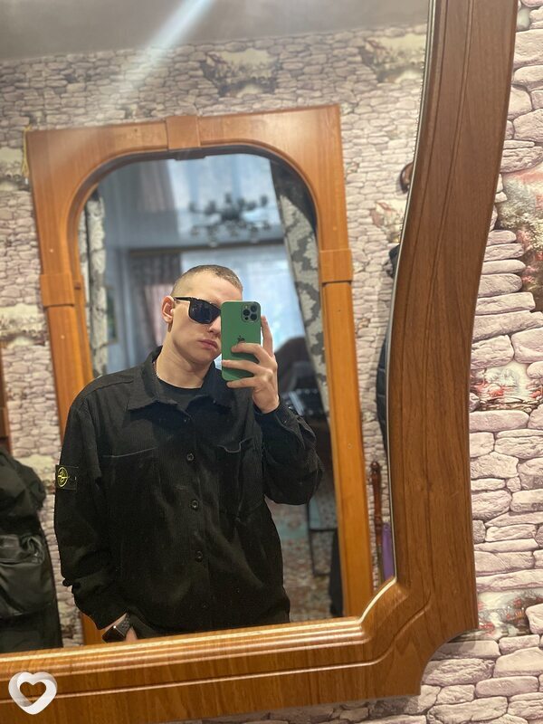 Кирилл, 21, Новосибирске — анкета №2963848