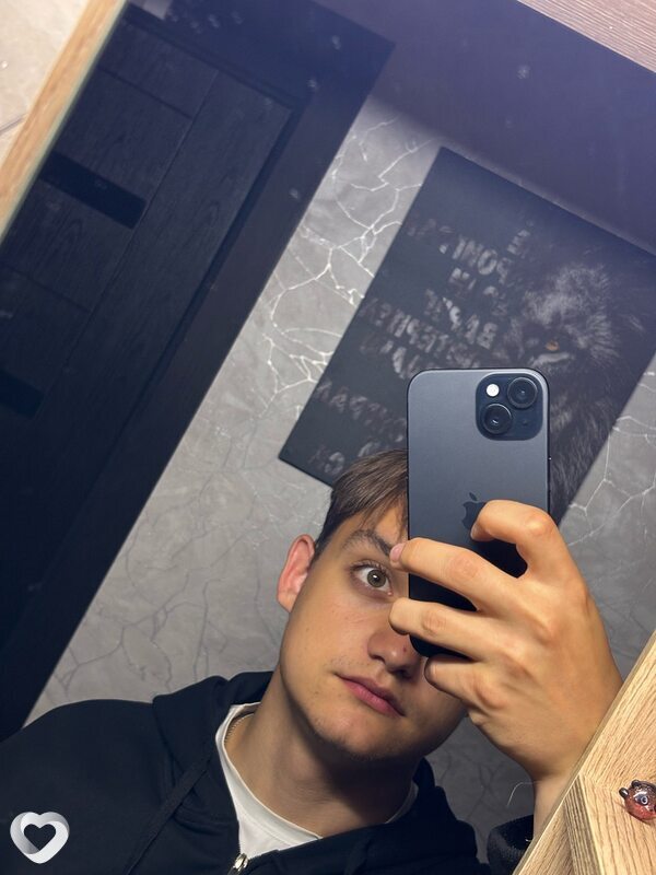 Роман, 23, Томске — анкета №2964537