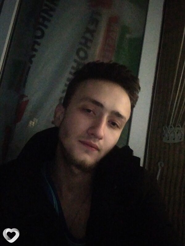 Александр, 21, Новосибирске — анкета №2964675