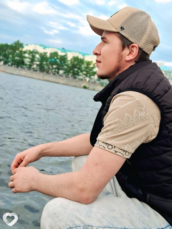 Аличон, 22, Екатеринбурге — анкета №2964574
