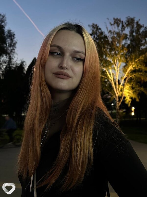 Вика, 21, Новосибирске — анкета №2965005