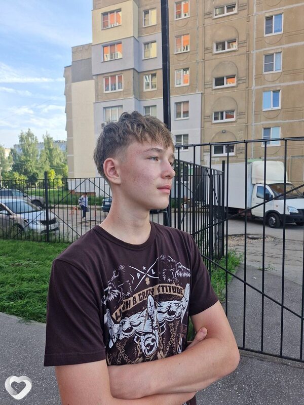 Глеб, 19, Дзержинске — анкета №2965253