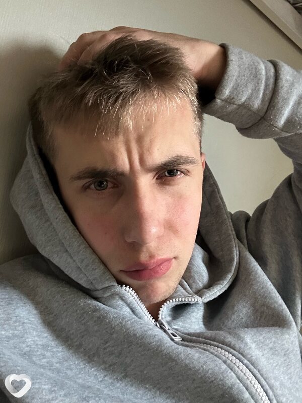 Антон, 22, Москве — анкета №2966079