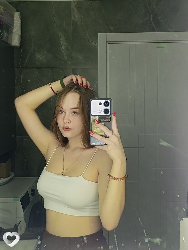 Аня, 19, Омске — анкета №2965876