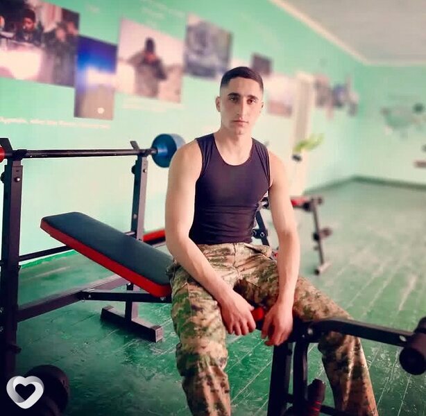 Ashot, 22, Таганроге — анкета №2965831