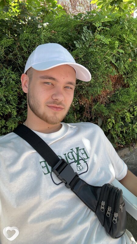 Кирилл, 23, Москве — анкета №2966291