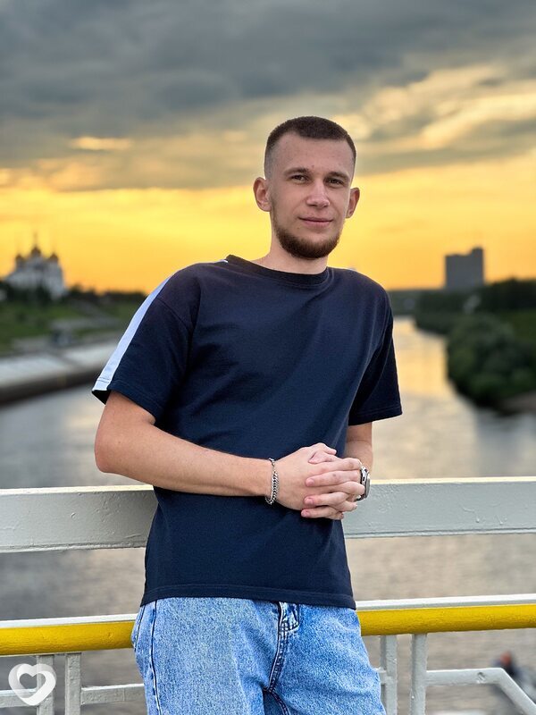 Дмитрий, 21, Тюмени — анкета №2966828