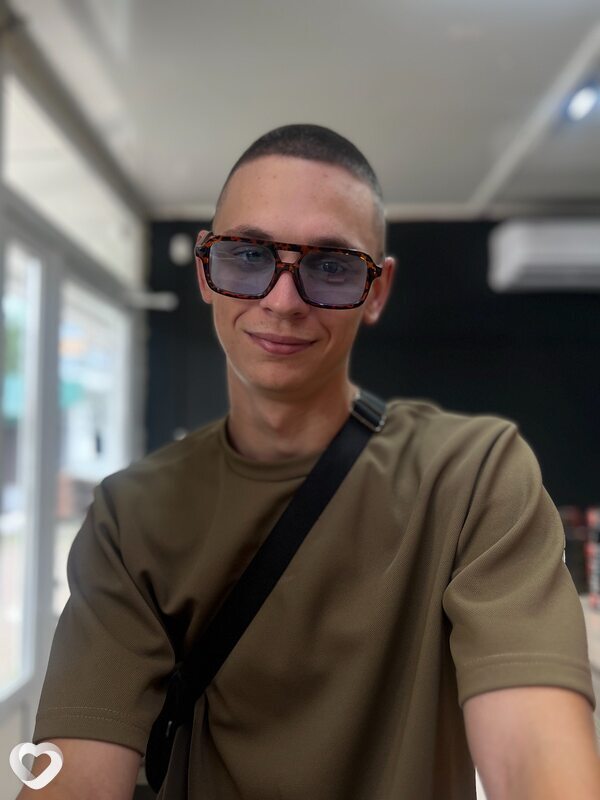 Алексей, 22, Курске — анкета №2966913