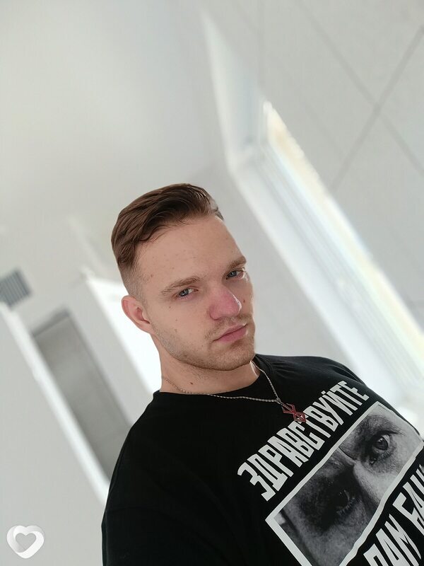 Дмитрий, 24, Симферополе — анкета №2967021