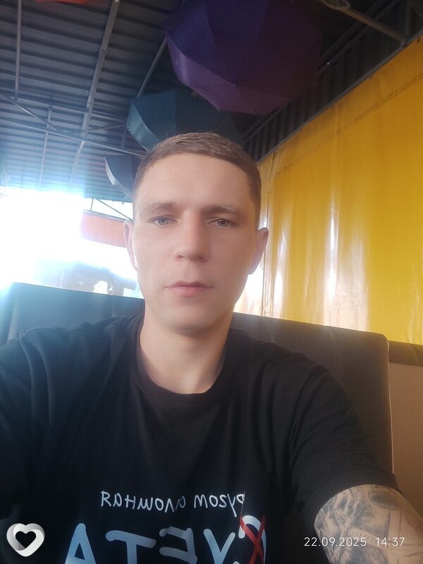 Максим, 34, Луганске — анкета №2967269