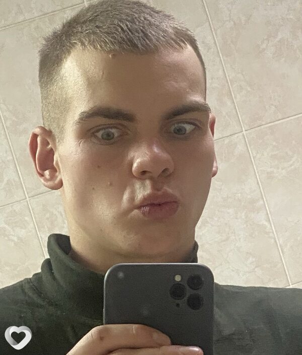 Никита, 20, Минске — анкета №2967482