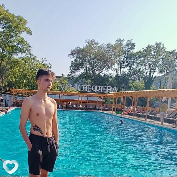 Эльвин, 21, Новороссийске — анкета №2967547