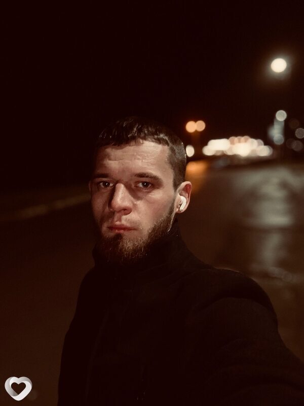 Александр, 28, Знаменске — анкета №2967794