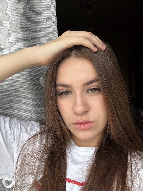 Аня, 19, Барнауле — анкета №2967663